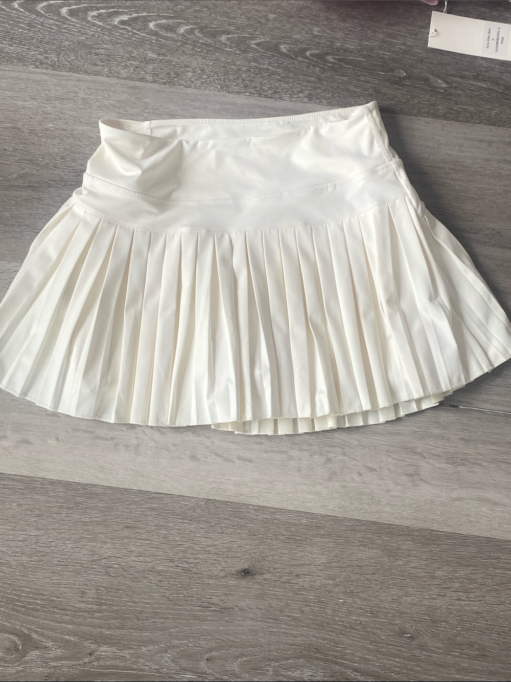 Women’s White Pleated Skater Skirt